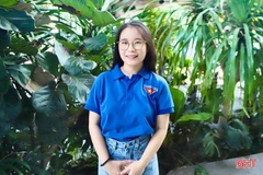 Em Đặng Thị Diễm Mỹ chủ nhân của "lớp học 0 đồng" ở xã Đồng Môn. (Nguồn: Báo Hà Tĩnh)