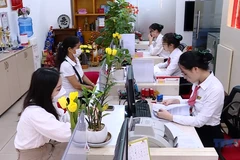 Tiền gửi dân cư đạt kỷ lục gần 7,75 triệu tỷ đồng 