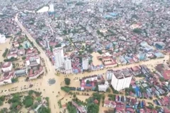 Lũ lịch sử ở Thái Nguyên: Nước ngập bủa vây khắp nơi 