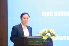 Cục trưởng Cục Quản lý nợ và Kinh tế đối ngoại Nguyễn Quốc Phương phát biểu khai mạc. (Nguồn: TBTC)