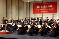 Một tiết mục nghệ thuật tại chương trình. (Ảnh: Phạm Kiên/TTXVN)