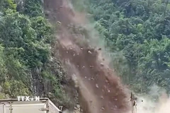 Cảnh tượng sạt lở đá nghiêm trọng tại Sơn La