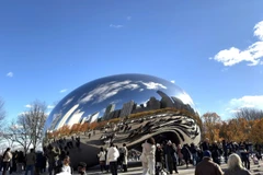The Bean” lấp lánh dưới ánh sáng mùa Đông Chicago. (Ảnh: Ngọc Quang/TTXVN)