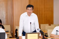Ông Trần Lê Hồng, Phó Cục trưởng Cục Sở hữu trí tuệ (Bộ Khoa học và Công nghệ) thông tin tại họp báo . (Nguồn: BCP)