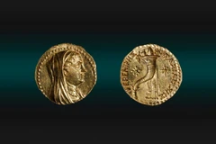 Israel phát hiện đồng tiền vàng 2.200 năm tuổi khắc hình Nữ hoàng Hy Lạp Berenice. (Ảnh: The Times of Israel)