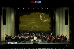 Tiết mục trong chương trình nghệ thuật "Cho muôn đời sau". (Ảnh: TTXVN phát)