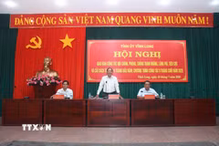 Lãnh đạo chủ trì Hội nghị. (Ảnh: Huỳnh Phúc Hậu/TTXVN)
