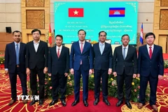 Đoàn công tác tỉnh Tây Ninh tham dự Hội nghị Hợp tác và Phát triển các tỉnh biên giới Việt Nam-Campuchia lần thứ 13 tại thủ đô Phnom Penh, Vương quốc Campuchia. (Ảnh: TTXVN)