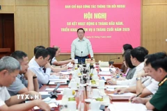 Đồng chí Nguyễn Trọng Nghĩa, Ủy viên Bộ Chính trị, Bí thư Trung ương Đảng, Trưởng Ban Tuyên giáo và Dân vận Trung ương, Trưởng Ban Chỉ đạo chủ trì hội nghị. (Ảnh: Phương Hoa/TTXVN)
