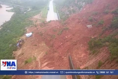 Hà Tĩnh khó khăn trong khắc phục sạt lở trên nhiều tuyến đường 