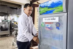 Khu vực lưu mẫu thực phẩm tại Khách sạn Hải Âu.