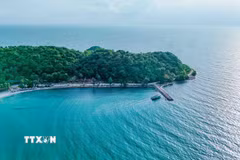 Một góc đảo Hòn Tre Lớn, đảo lớn nhất trong quần đảo Hải Tặc. (Ảnh: Thanh Liêm/TTXVN)