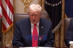 Tổng thống Trump đe dọa tấn công mọi quốc gia tuồn ma túy vào Mỹ 