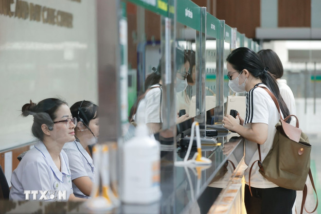 Miễn viện phí: Thêm một bước tiến lớn theo hướng "dân thụ hưởng"- Ảnh 1. Miễn viện phí: Thêm một bước tiến lớn theo hướng "dân thụ hưởng"- Ảnh 1.