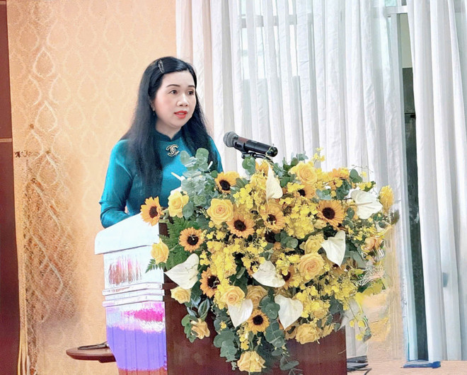សាស្ត្រាចារ្យរង Phan Le Thu Hang - អនុប្រធាននាយកដ្ឋានផែនការហិរញ្ញវត្ថុ (ក្រសួងសុខាភិបាល) ប្រធានកម្មវិធី។ (រូបថត៖ PV/Vietnam+) chi-hang.jpg