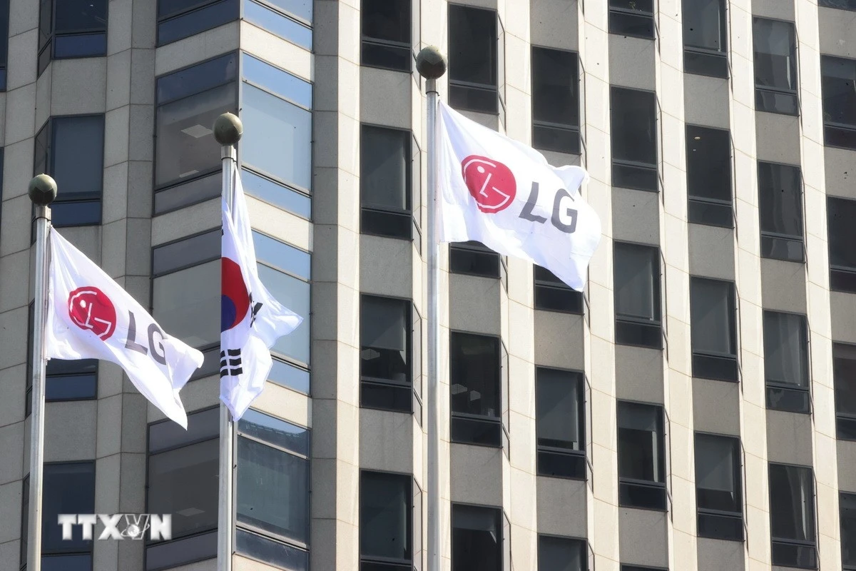 LG Electronics tiếp tục dẫn đầu thế giới với hơn 50% thị phần TV OLED toàn cầu