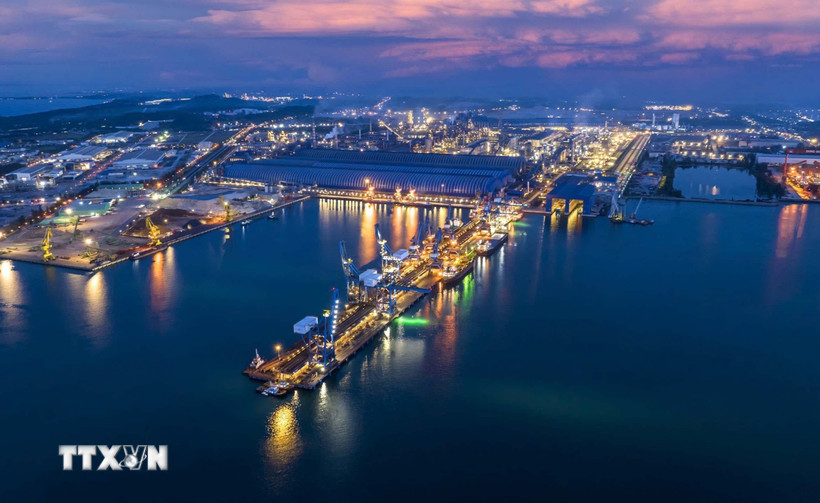 Cảng tổng hợp Công ty cổ phần Hòa Phát Dung Quất nằm trong khu kinh tế Dung Quất. (Ảnh: TTXVN phát)