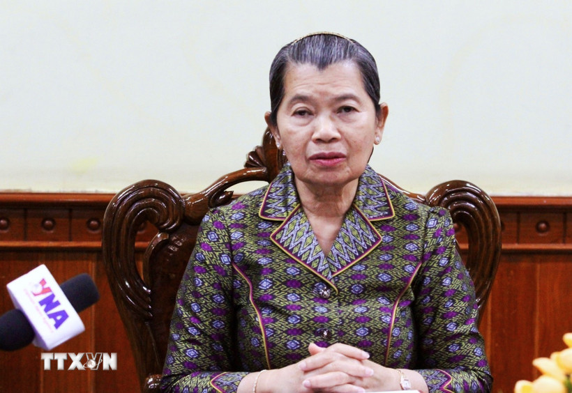 Samdech Kittisangha Bundit Men Sam An trả lời phỏng vấn phóng viên TTXVN về Đại hội XIV của Đảng Cộng sản Việt Nam. (Ảnh: Quang Anh/TTXVN)