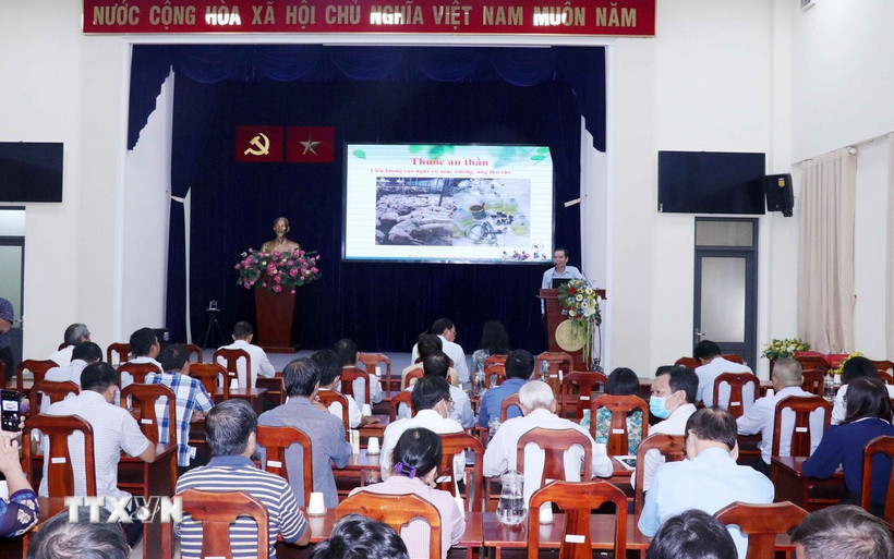 Lớp tập huấn cán bộ Mặt trận Thành phố Hồ Chí Minh về an toàn thực phẩm. (Ảnh: Xuân Khu/TTXVN)