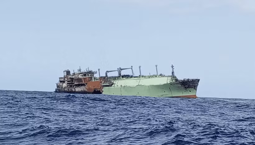 Tàu Arctic Metagaz hiện đang trôi dạt. (Nguồn: Cục Vận tải Hàng hải và Cảng của Libya)