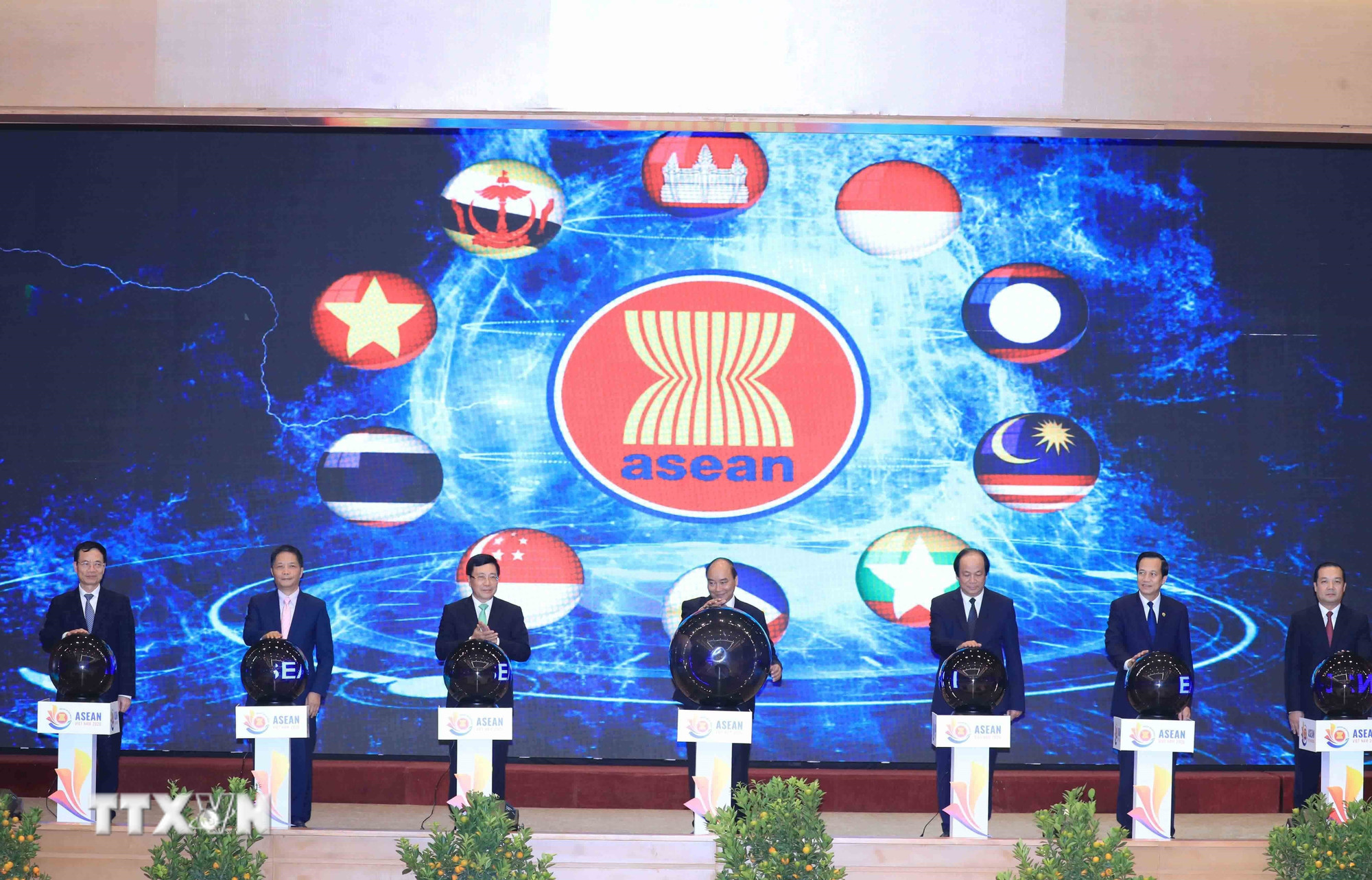 ttxvn-chu-tich-asean-2020.jpg