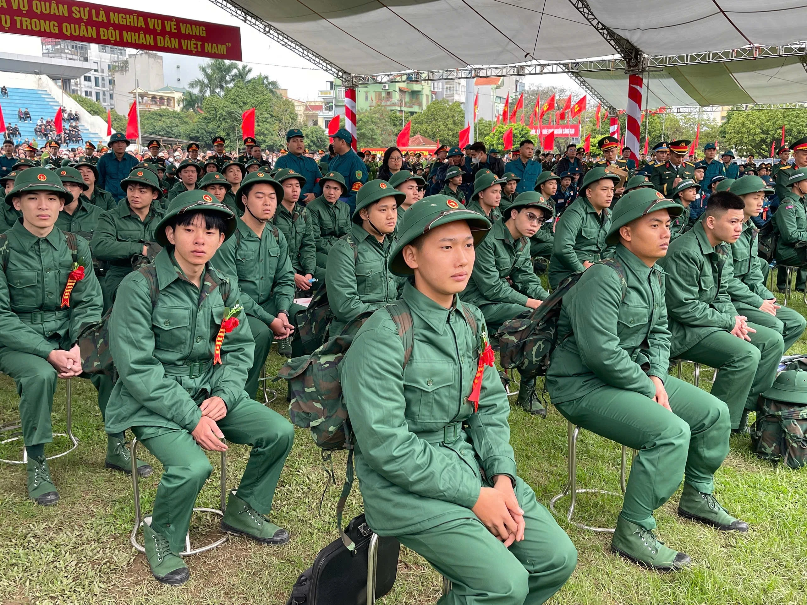Ngày hội Tổng quân tuổi trẻ Thủ đô sẵn sàng lên đường bảo vệ Tổ quốc