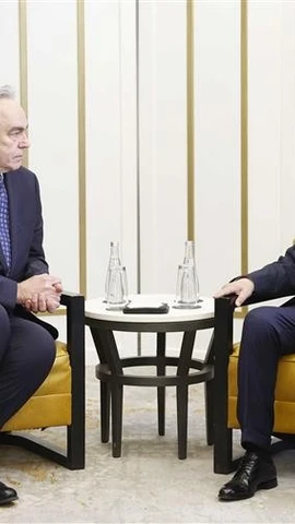 Tổng Bí thư Tô Lâm tiếp cựu Thứ trưởng thứ nhất Bộ Ngoại giao Hoa Kỳ Kurt Campbell. (Ảnh: Thống Nhất/TTXVN)