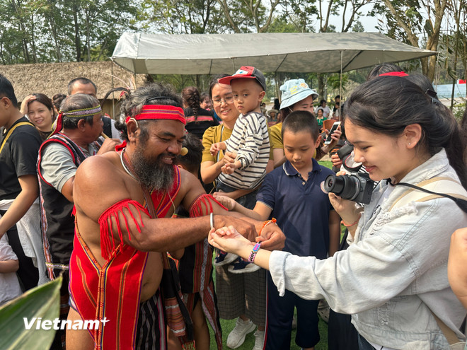 vnp-van-hoa-truyen-thong-cua-dan-toc-stieng.jpg