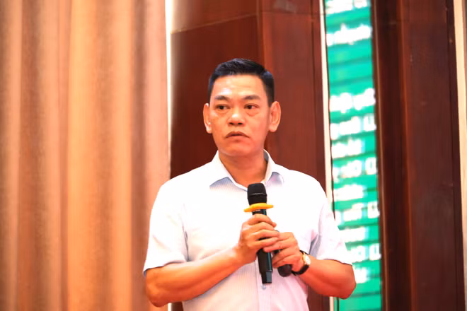 ong-luong-ngoc-quang-dai-dien-cuc-trong-trot-va-bao-ve-thuc-vatbo-nnmt-phat-bieu-tai-dien-dan.jpg