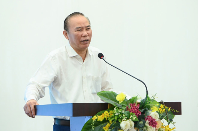 풍득띠엔 농업환경부 차관이 회의에서 연설하고 있다. (사진: 조직위원회) thu-truong-nguyen-duc-tien.jpg
