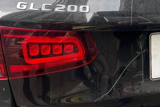 Hà Nội khởi tố vụ án hình sự xe ô tô bị phá hoại khi đỗ bên đường