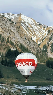 Mãn nhãn lễ hội khinh khí cầu ở Thụy Sĩ