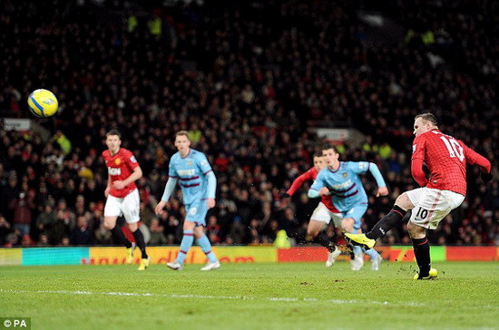 Rooney đá 11m siêu tệ ở chiến thắng nhọc của M.U ảnh 1