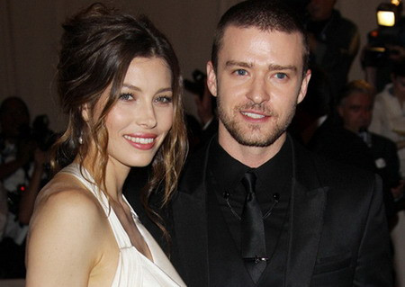 Những cặp đôi "nóng" nhất Hollywood năm 2012 ảnh 6