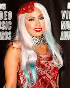 25 kiểu tóc ấn tượng nhất của "dị nữ" Lady Gaga ảnh 20 25 kiểu tóc ấn tượng nhất của "dị nữ" Lady Gaga ảnh 20