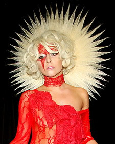 25 kiểu tóc ấn tượng nhất của "dị nữ" Lady Gaga ảnh 7 25 kiểu tóc ấn tượng nhất của "dị nữ" Lady Gaga ảnh 7