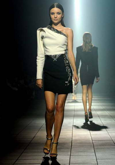 Ngắm những khoảnh khắc ấn tượng của Miranda Kerr ảnh 10