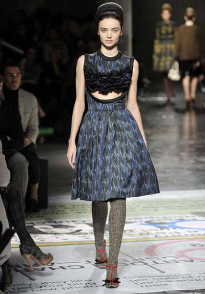 Ngắm những khoảnh khắc ấn tượng của Miranda Kerr ảnh 6