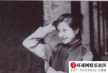 Những hình ảnh của "én nhỏ" Triệu Vy thời đi học ảnh 7