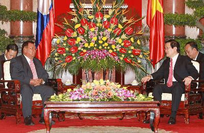 Các lãnh đạo Việt Nam tiếp Phó Chủ tịch nước Lào ảnh 1
