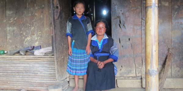 Bản mồ côi của các bà mẹ đơn thân ở La Pán Tẩn ảnh 2