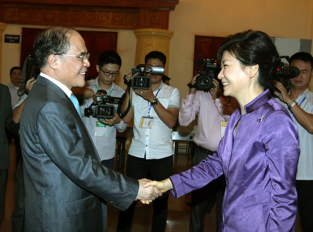 Chùm ảnh Tổng thống Park Geun Hye tại Việt Nam ảnh 5