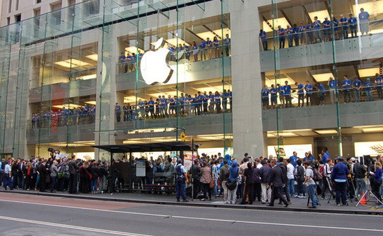 iPhone 5 đã chính thức đến tay người tiêu dùng ảnh 1