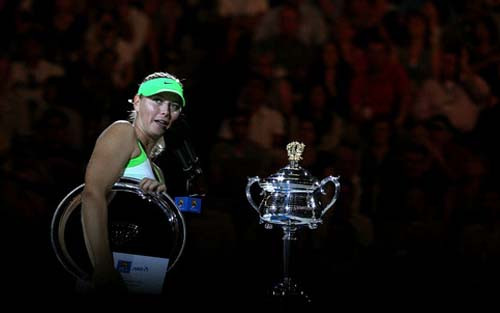 Hạ Masha, Azarenka lần đầu tiên lên ngôi "nữ hoàng" ảnh 2