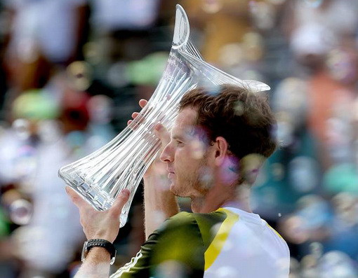 Lội ngược dòng ngoạn mục, Murray vô địch ở Miami ảnh 1