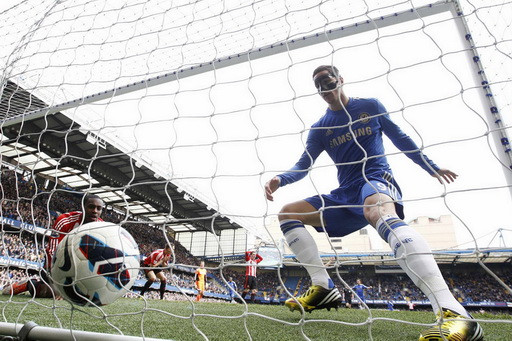 Rafa Benitez lại "nổ" sau khi Chelsea trở lại tốp 3 ảnh 1