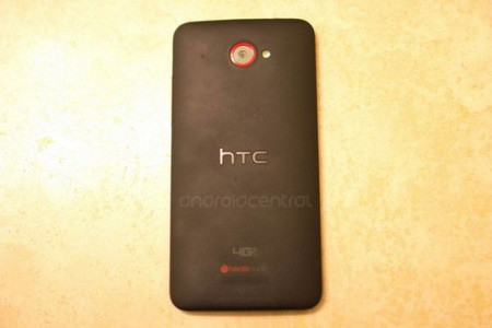 Hé lộ hình ảnh của smartphone HTC DLX 5-inch ảnh 1