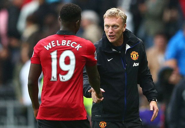 Wenger vòng vo sau thất bại, Moyes ca ngợi học trò ảnh 1
