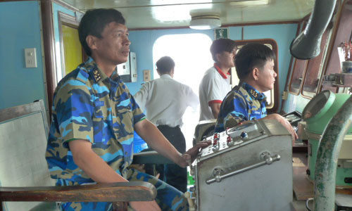 Một ngày làm việc trên tàu Hải quân Vạn Hoa 785 ảnh 1