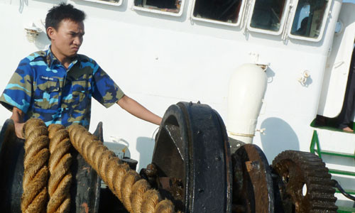 Một ngày làm việc trên tàu Hải quân Vạn Hoa 785 ảnh 5